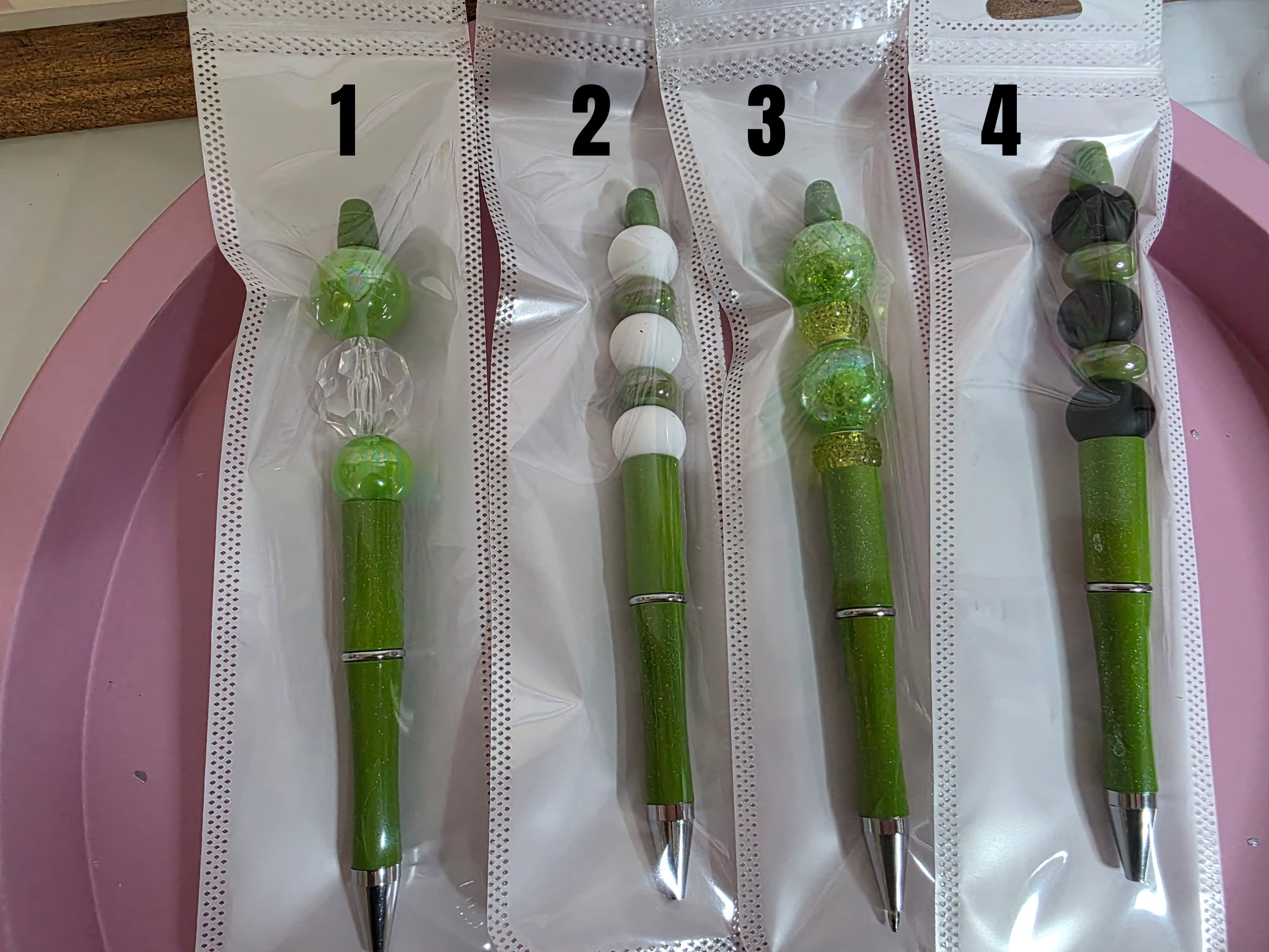 Checkered Charm Pen - Green
