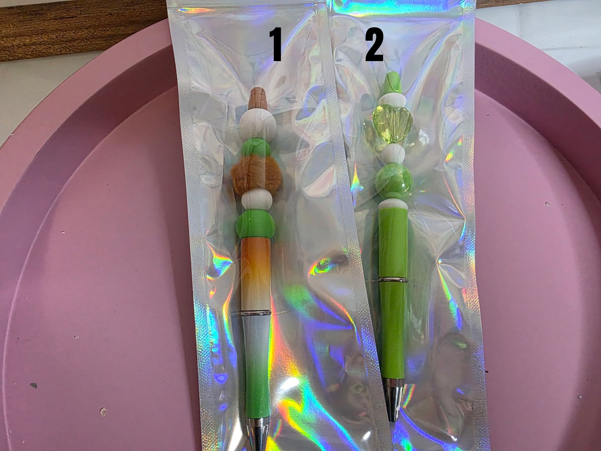 Checkered Charm Pen - Green