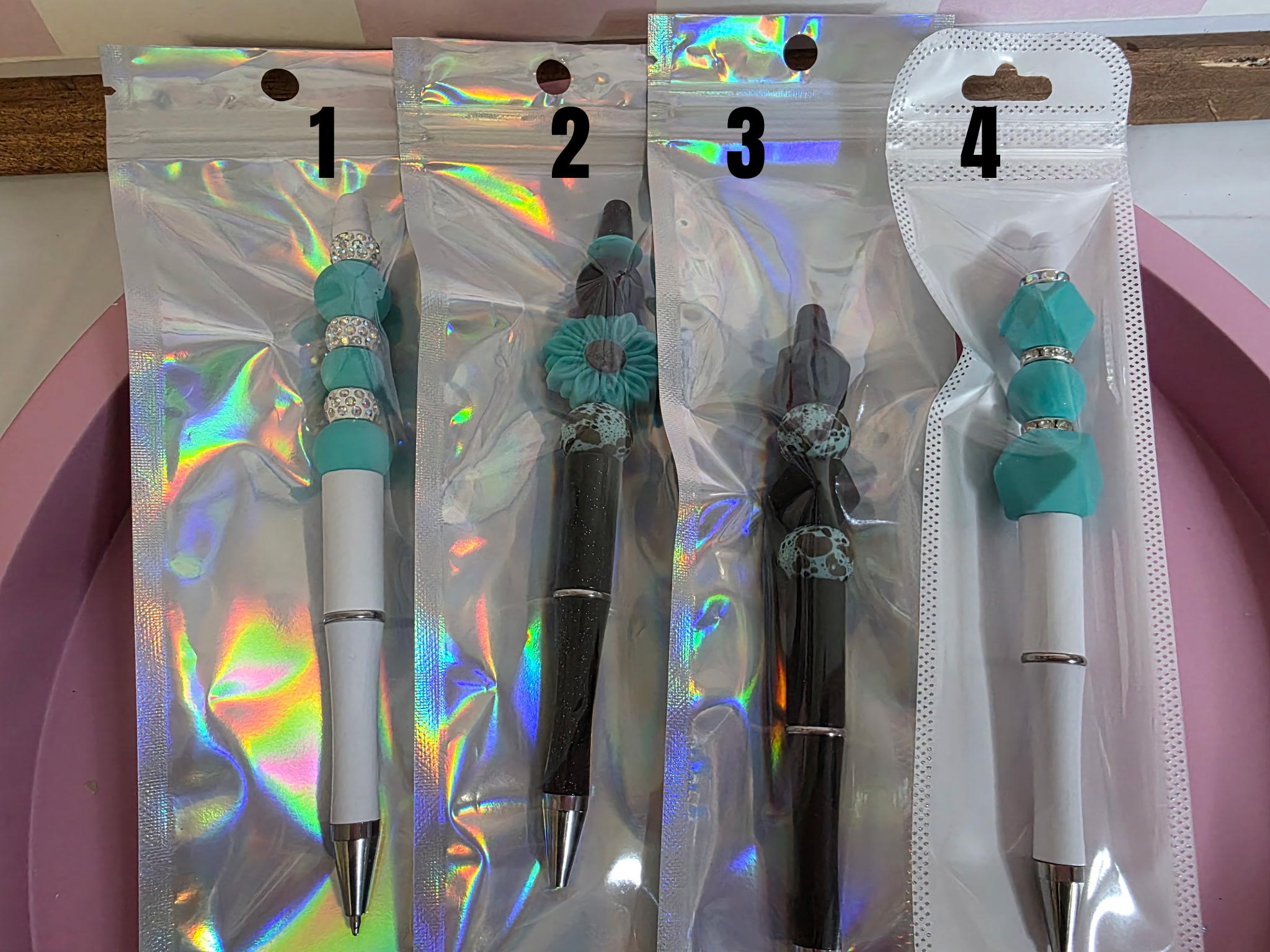 Checkered Charm Pen - White/Turquoise/Black
